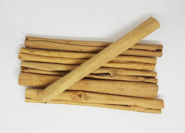 C4-Cinnamon-sticks-1.jpg
