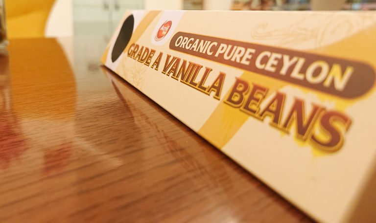 Grade A Vanilla Beans Triangle box